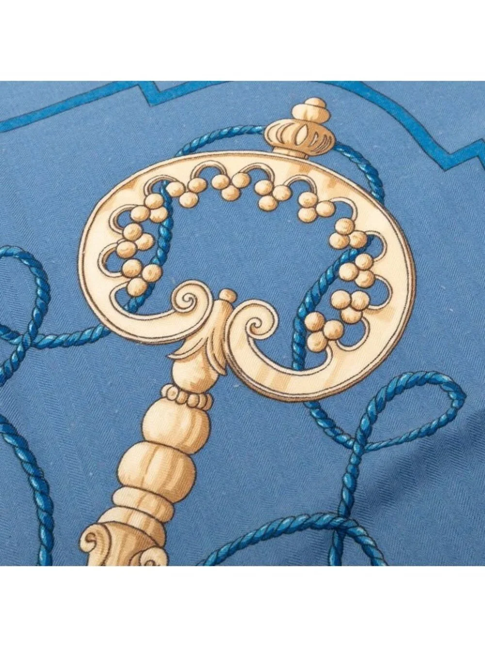 ★SOLD★ Hermes Carre Geant 140 les Cles the Keys Rare Key Scarf Light Blue - Picture 4 of 7